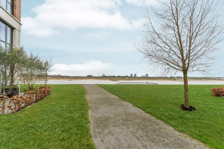 Foto 50 van Jan Nieraethstraat 46