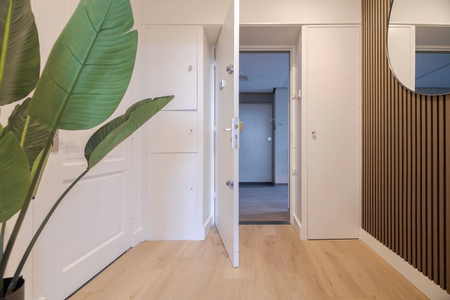 Photo 10 of Generaal Foulkesweg 227