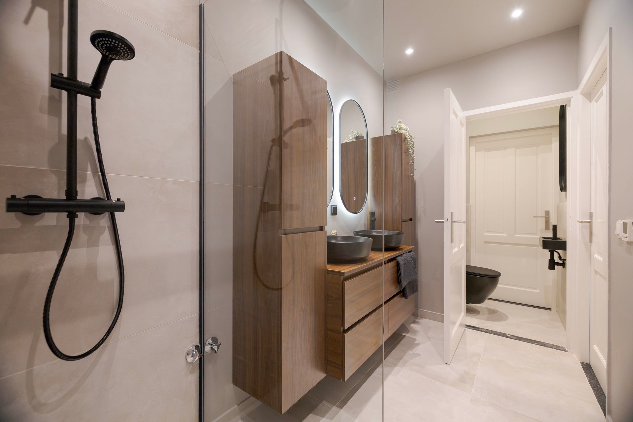 Photo 39 of Generaal Foulkesweg 227