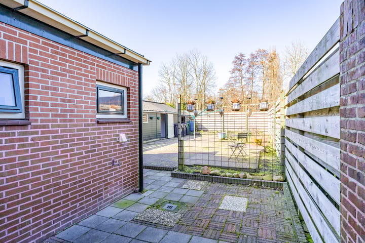 Foto 36 van Juffer Marthastraat 28-B