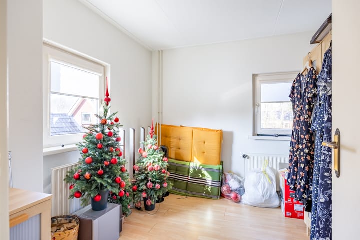 Foto 27 van Juffer Marthastraat 28-B