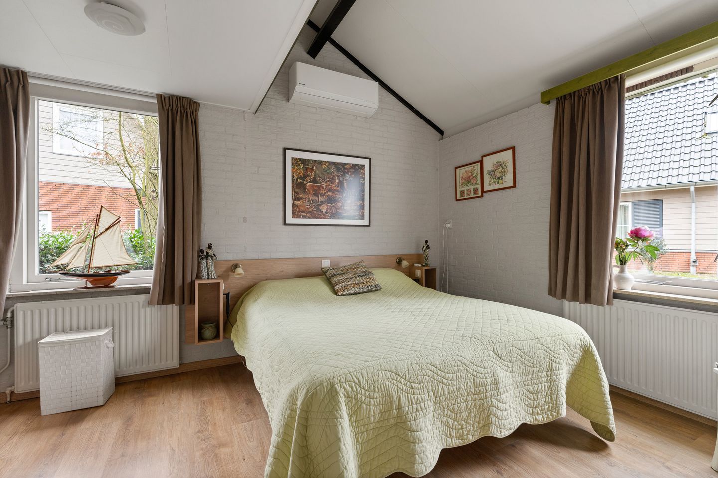 Photo 4 of de Vers 3