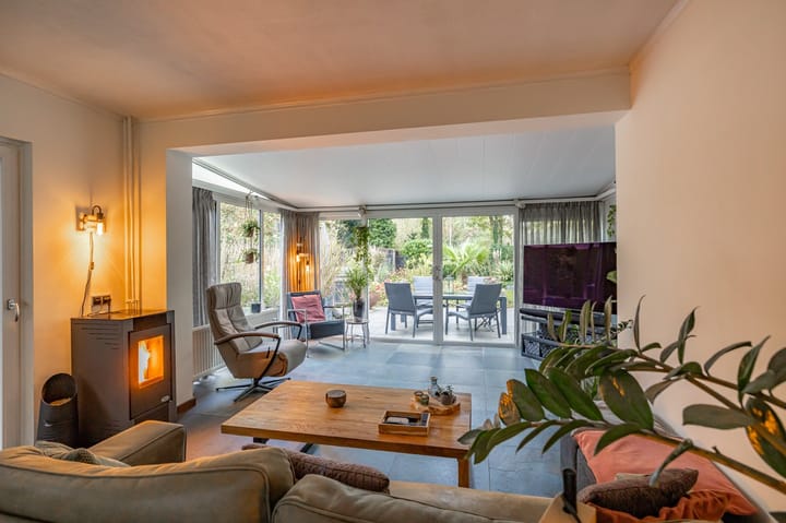 Foto 10 van Telstar 49