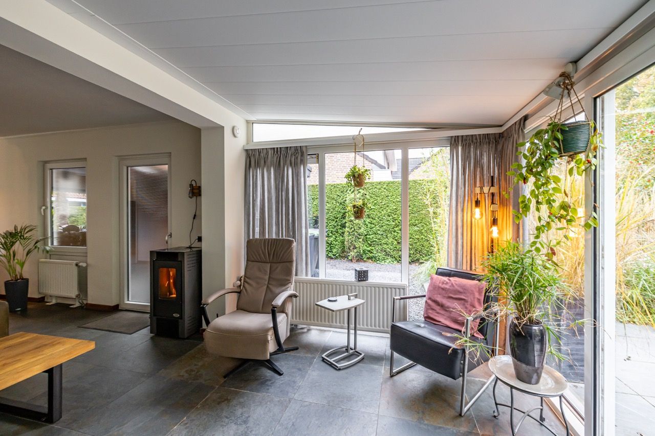 Photo 14 of Telstar 49