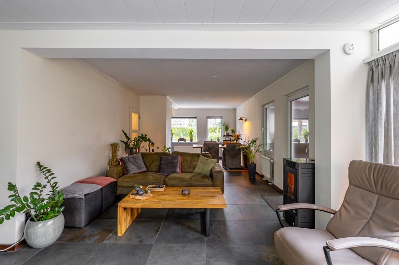 Photo 15 of Telstar 49