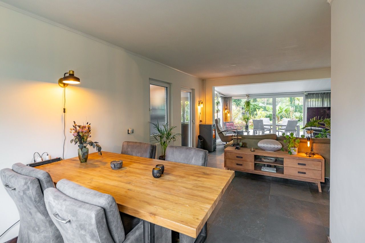 Photo 18 of Telstar 49