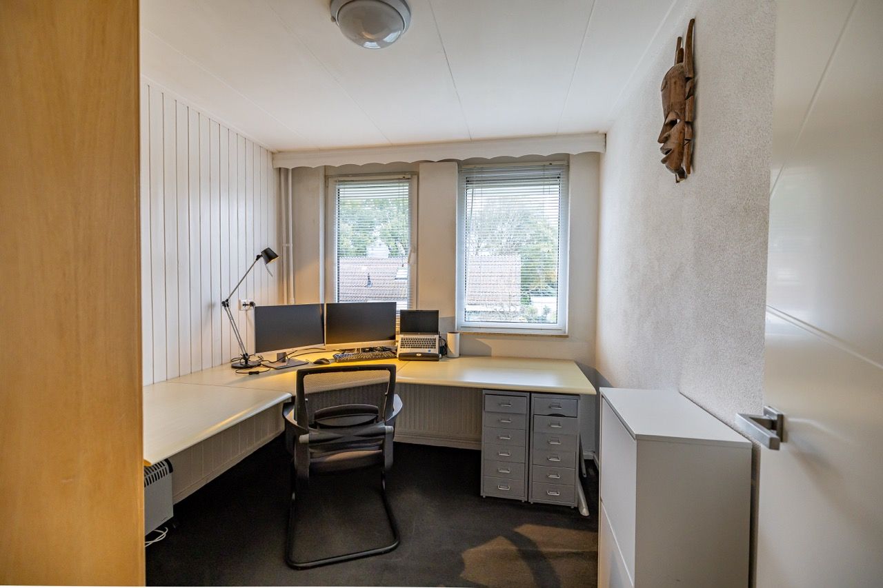 Photo 30 of Telstar 49