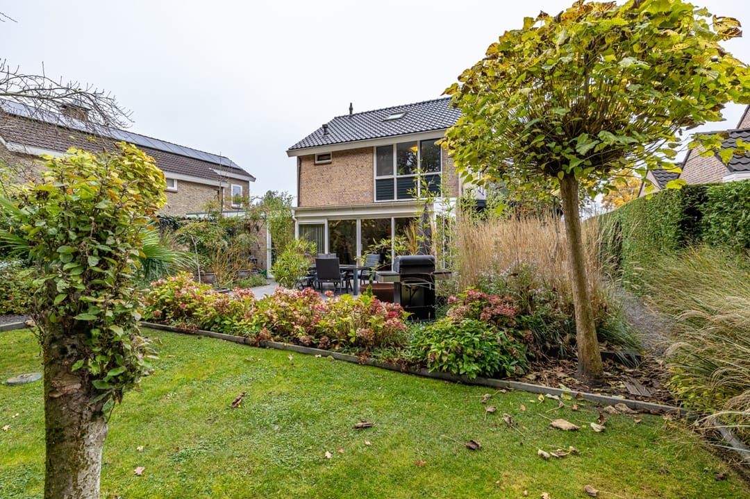 Photo 43 of Telstar 49