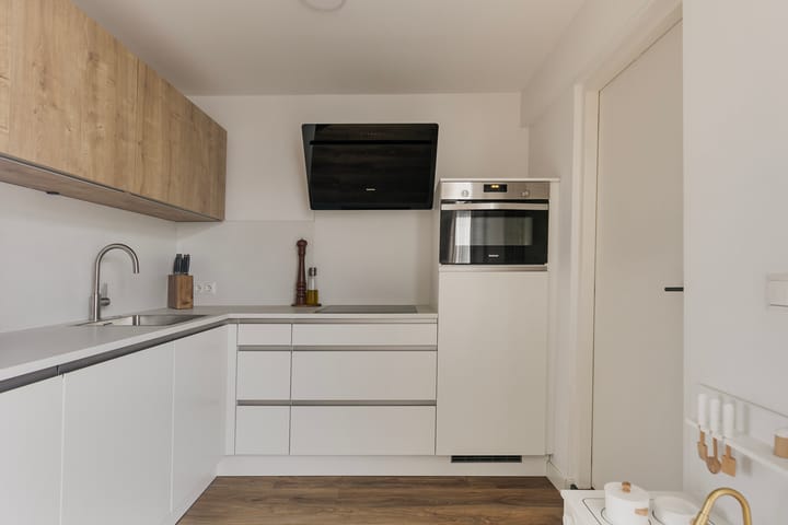 Foto 10 van Jacob Roggeveenstraat 32