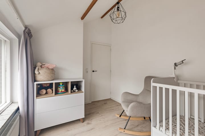 Foto 19 van Jacob Roggeveenstraat 32