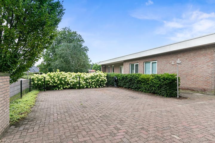 Foto 3 van Ballastweg 1