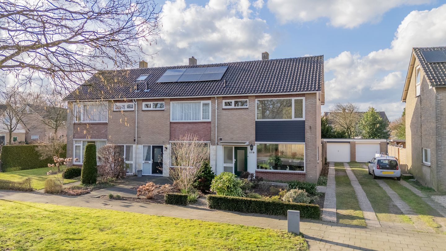 Foto 1 van Klimtuin 179