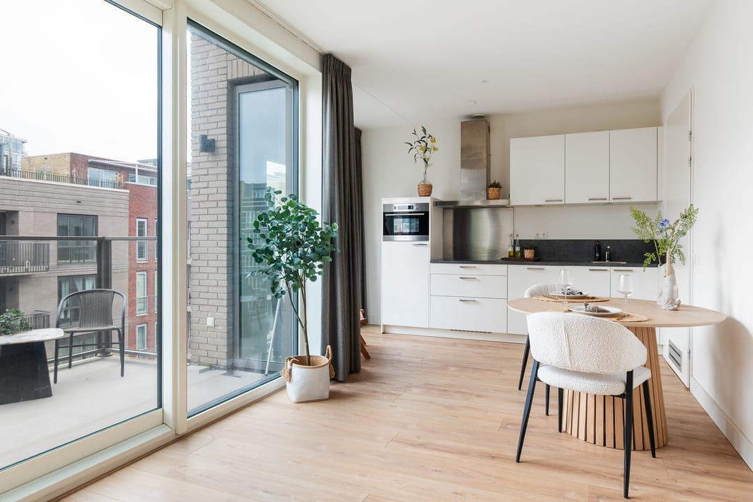 Foto 1 van Charley Tooropgracht 191