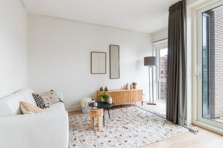 Foto 4 van Charley Tooropgracht 191