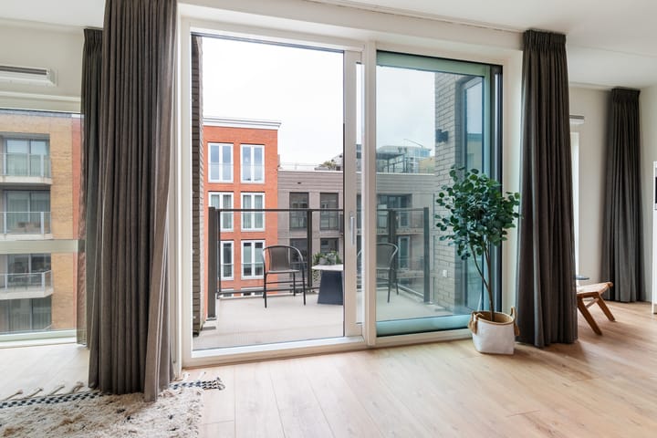 Foto 15 van Charley Tooropgracht 191