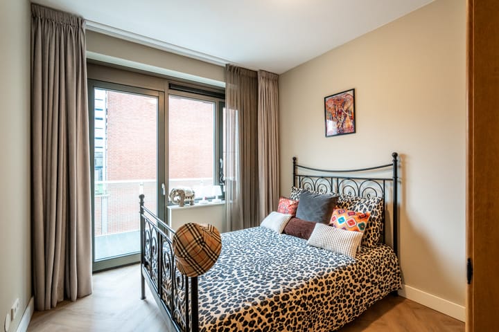 Photo 14 of Raadhuislaan 9-F