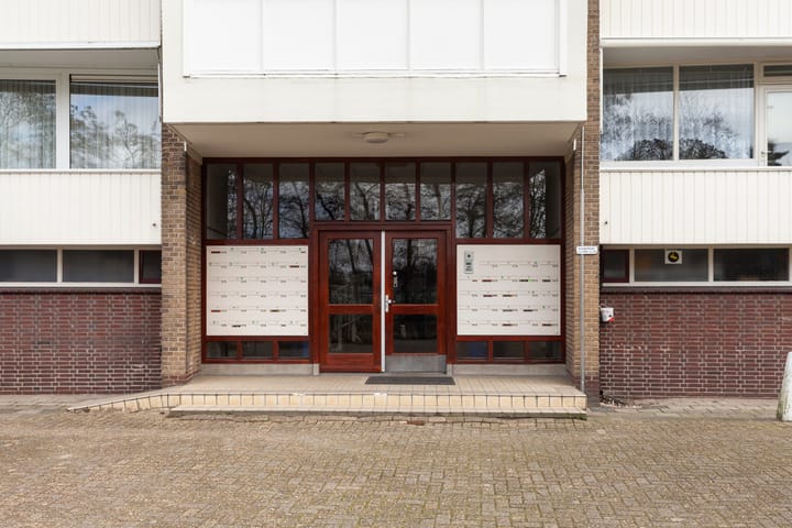 Foto 27 van Burgemeester A. van Walsumlaan 33