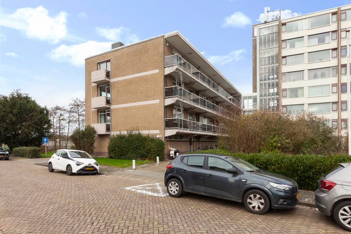 Foto 35 van Burgemeester A. van Walsumlaan 33