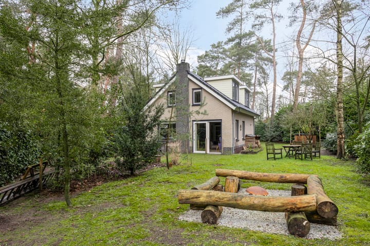 Foto 1 van Parallelweg 26-69