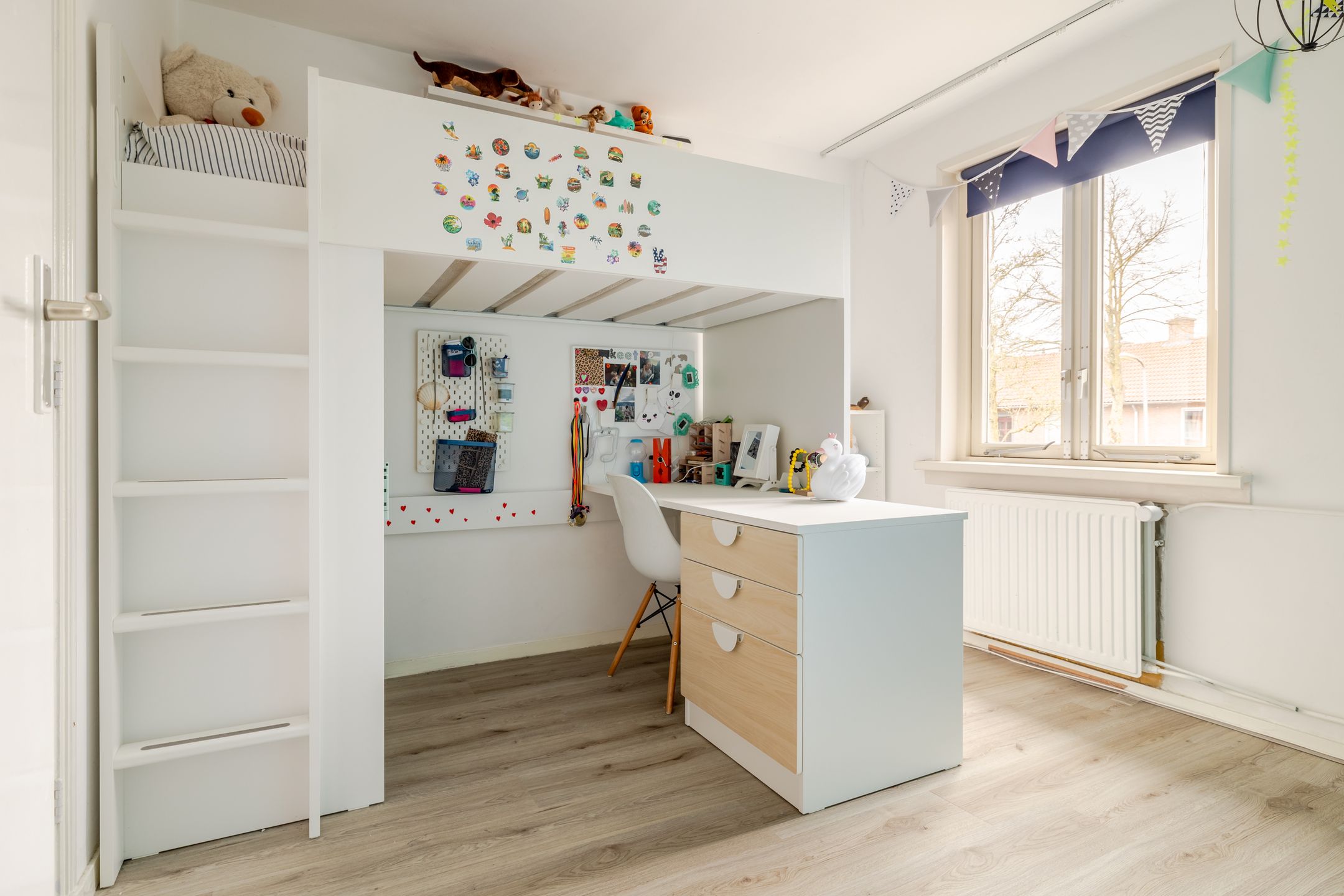 Photo 9 of Olivier van Noortstraat 1