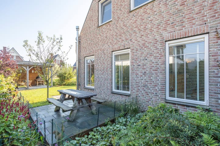 Foto 51 van Wilsonerf 5