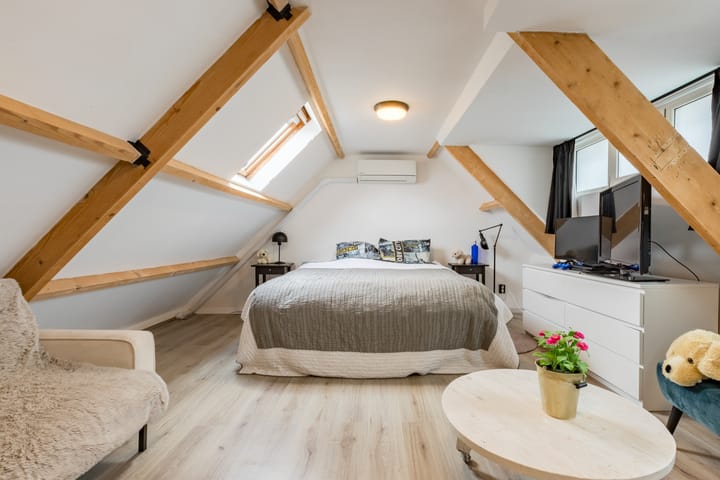 Foto 63 van Prins Hendriklaan 15