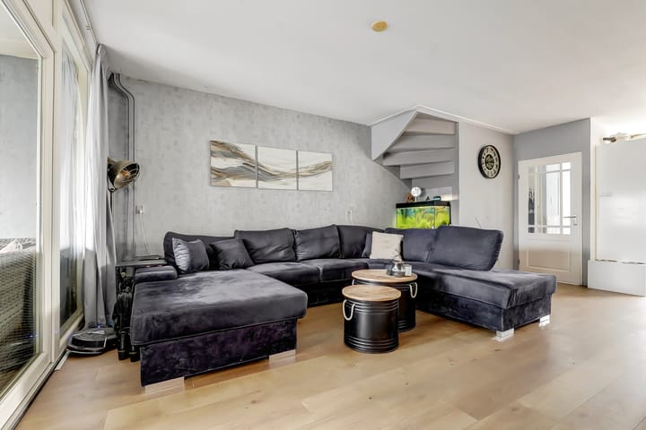 Foto 6 van Meekrapstraat 2