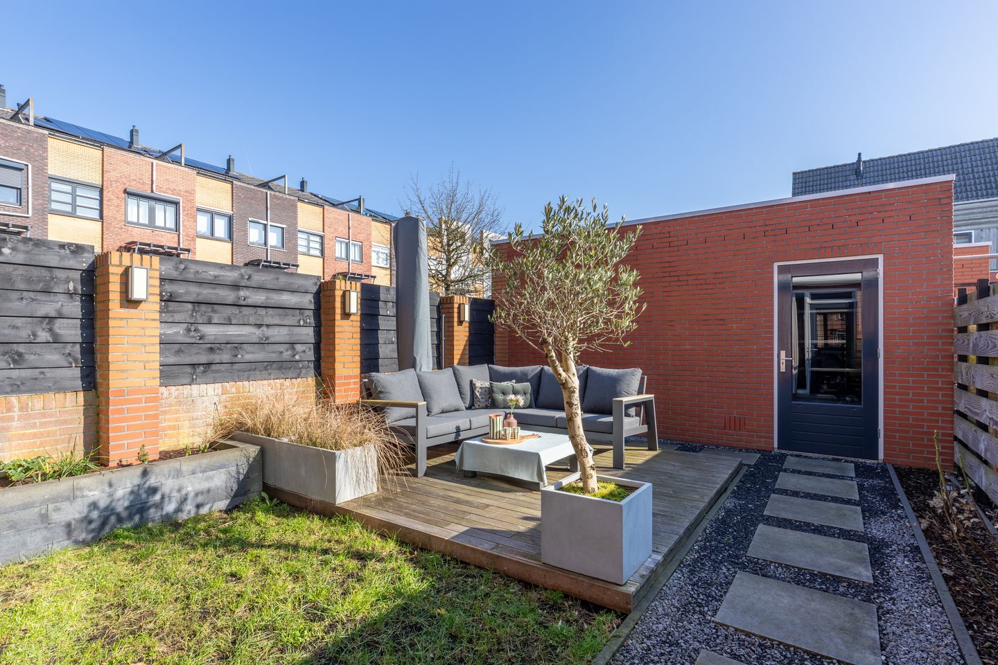 Foto 5 van Dikkertje Dap 25