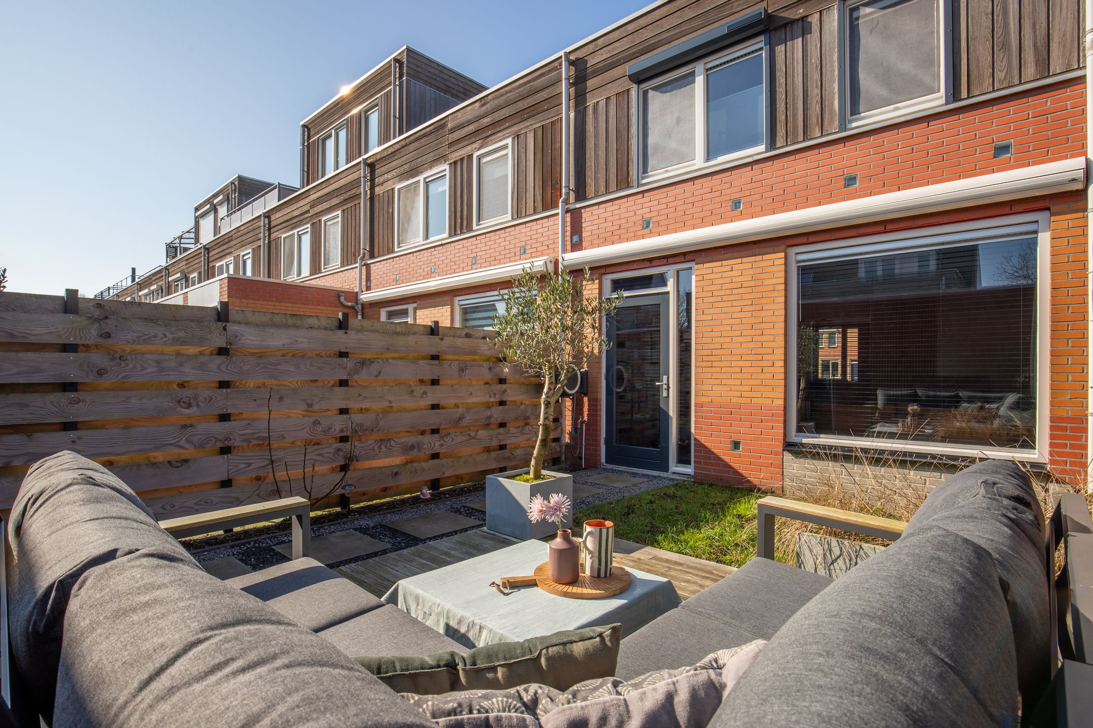 Foto 6 van Dikkertje Dap 25