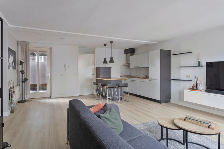 Foto 2 van Helenastraat 2-K