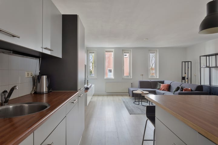 Foto 18 van Helenastraat 2-K