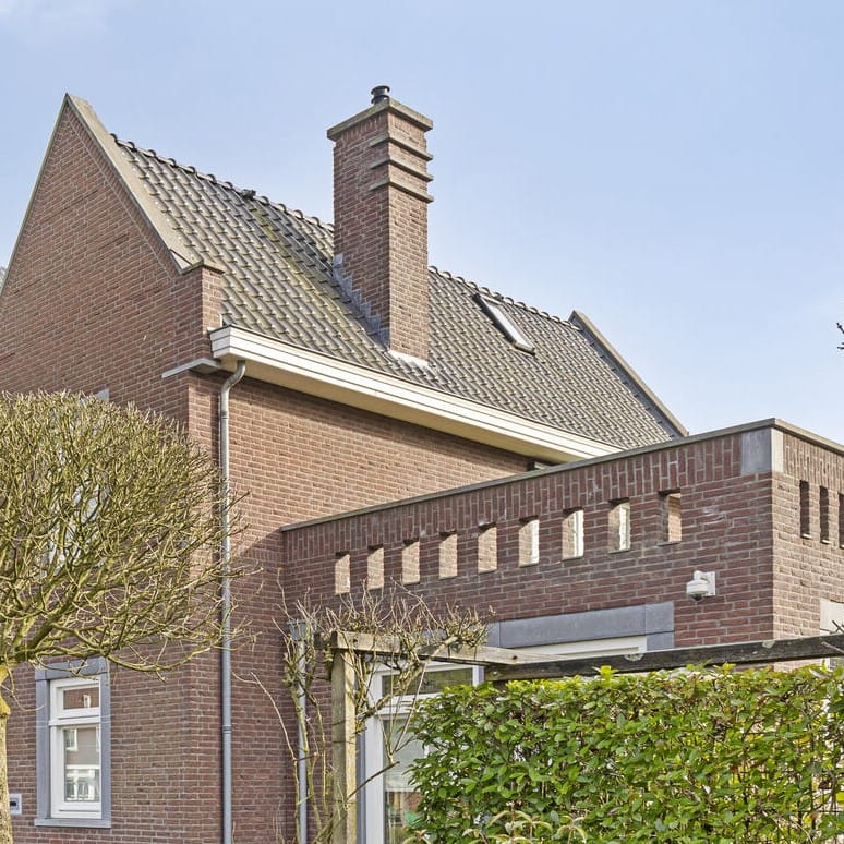 Photo 8 of Jan van Amstelstraat 17