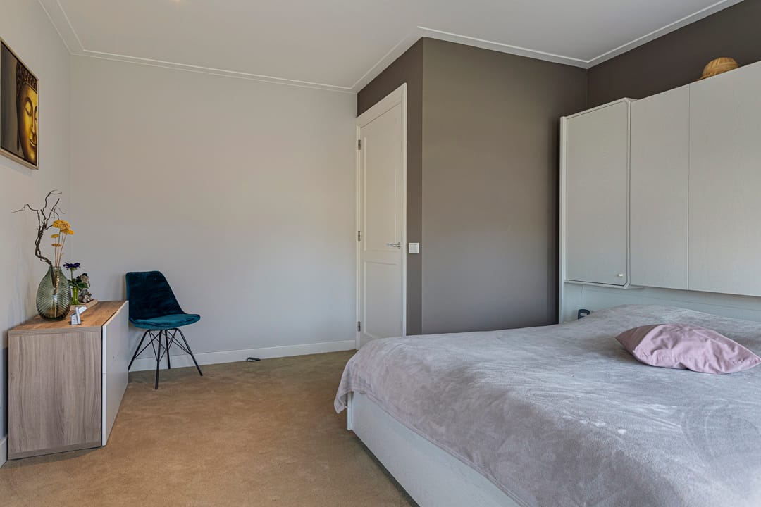 Photo 47 of Jan van Amstelstraat 17