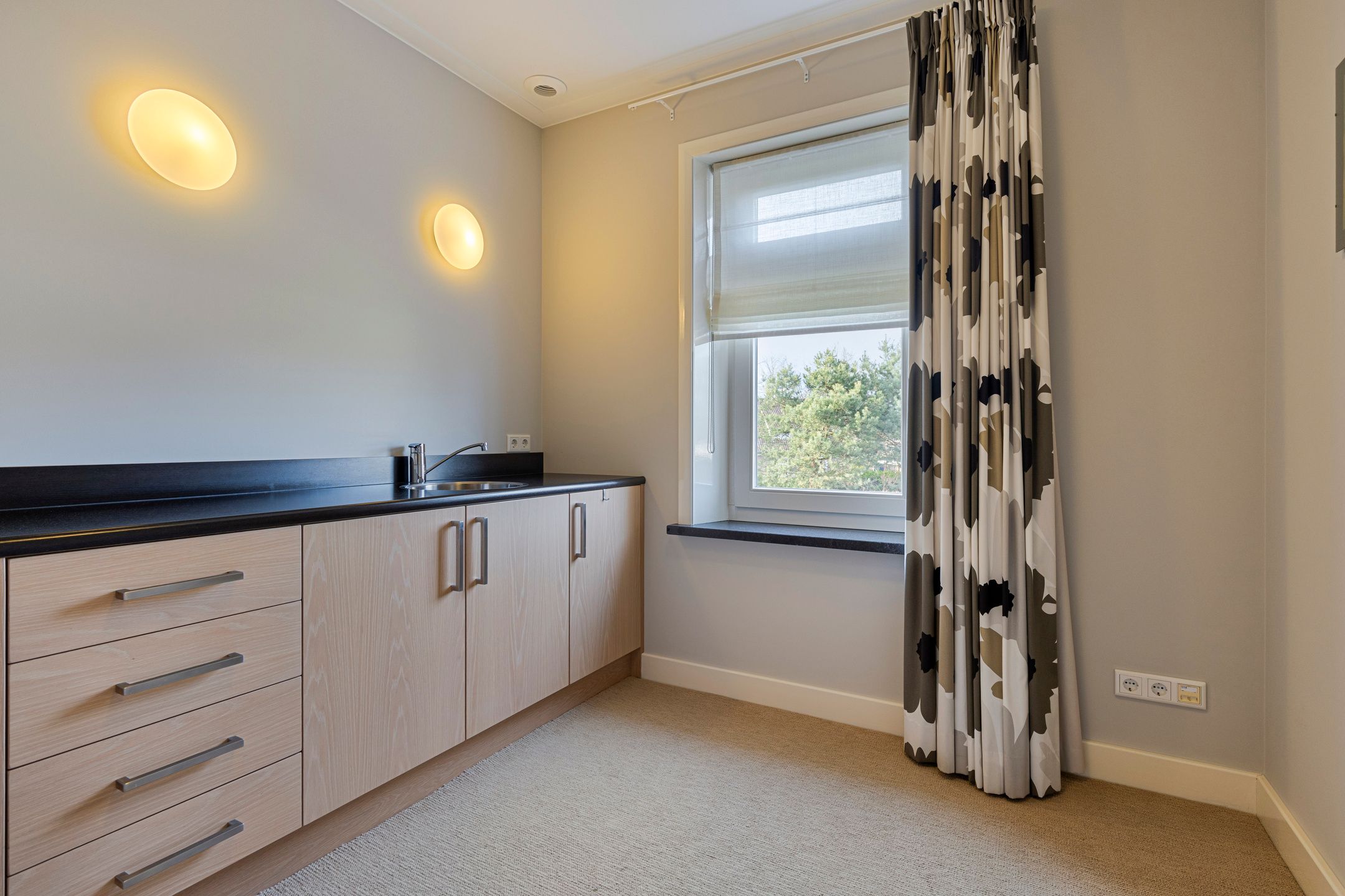 Photo 48 of Jan van Amstelstraat 17