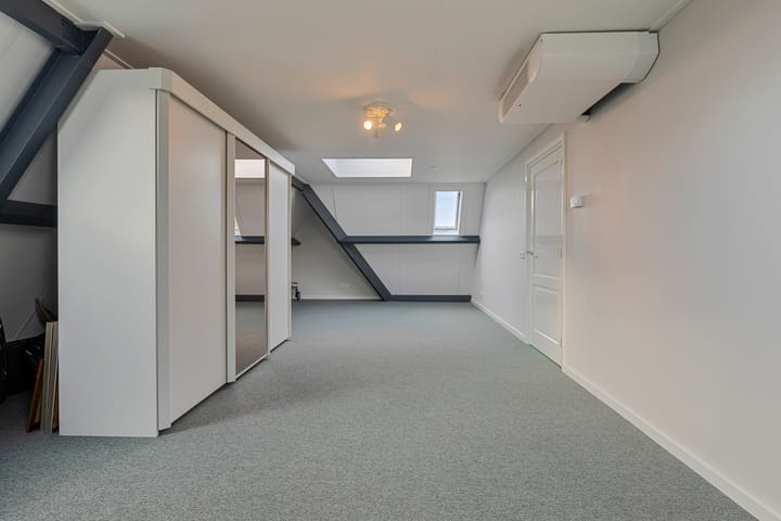 Foto 57 van Jan van Amstelstraat 17