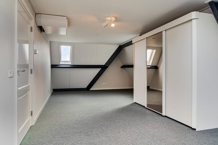 Foto 58 van Jan van Amstelstraat 17