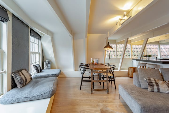 Foto 8 van Klokhuisplein 6