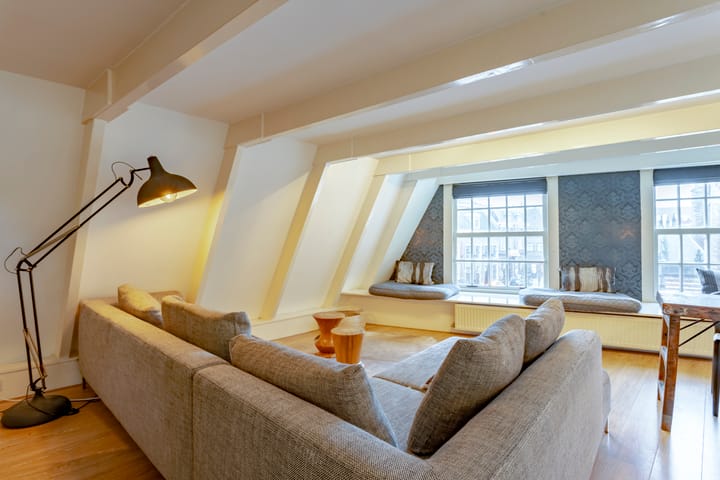 Foto 12 van Klokhuisplein 6