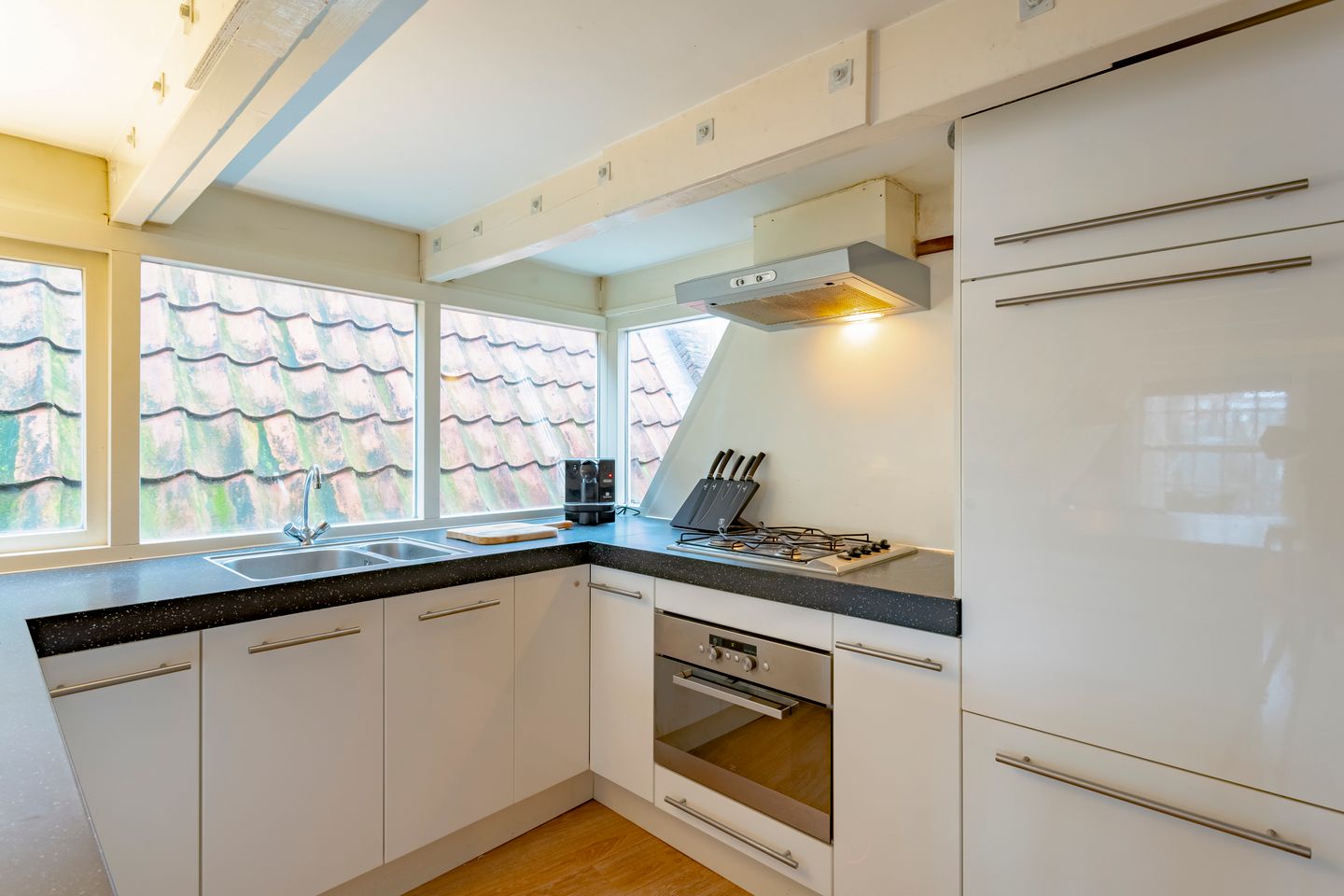 Photo 20 of Klokhuisplein 6