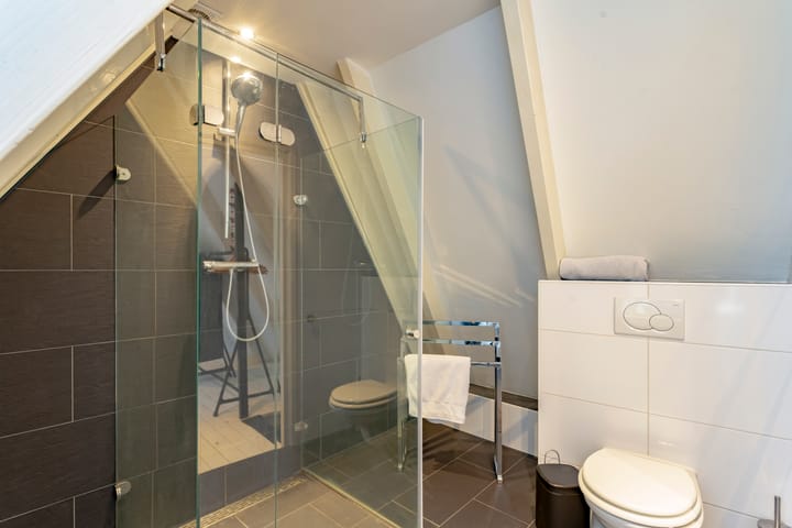 Foto 32 van Klokhuisplein 6