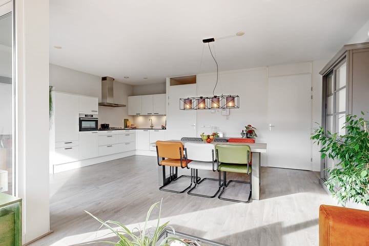 Foto 11 van Haroekoeplein 43