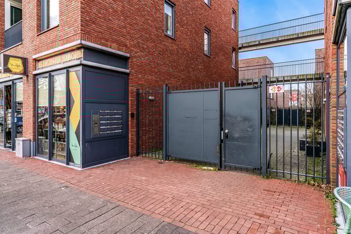 Foto 26 van Haroekoeplein 43