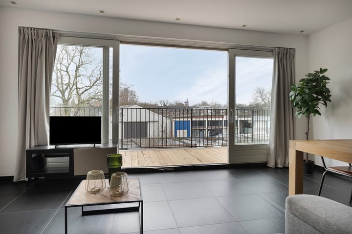 Foto 16 van Molenstraat 8-B