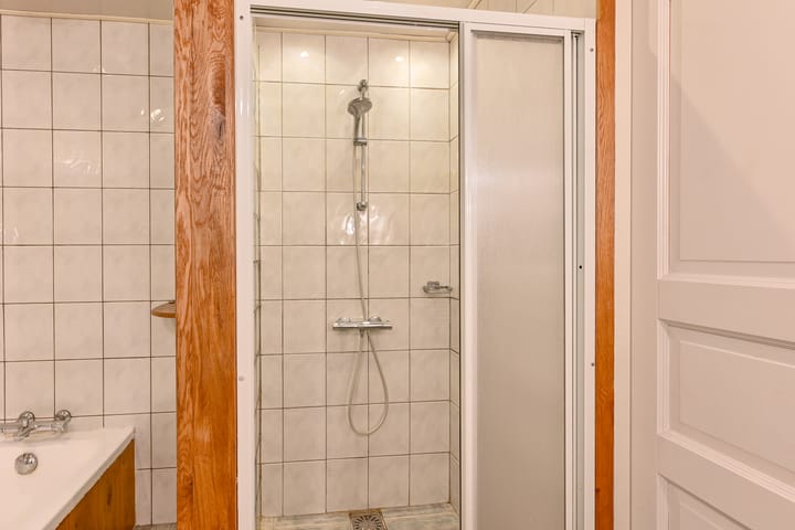 Foto 42 van Valtherweg 24