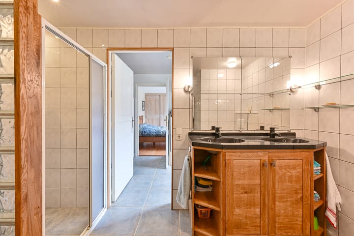 Foto 45 van Valtherweg 24