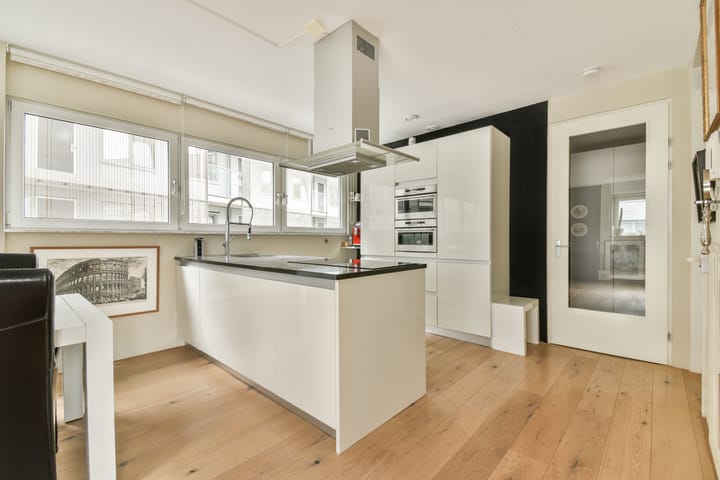 Photo 6 of Westerdok 210