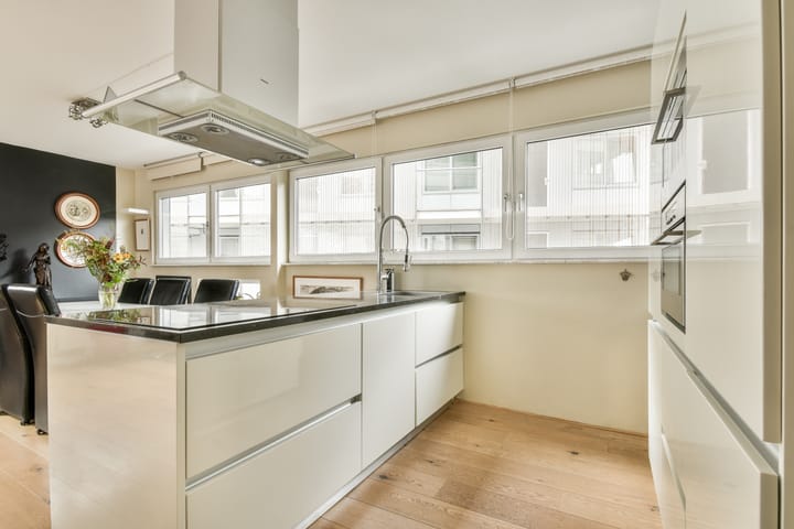 Photo 7 of Westerdok 210