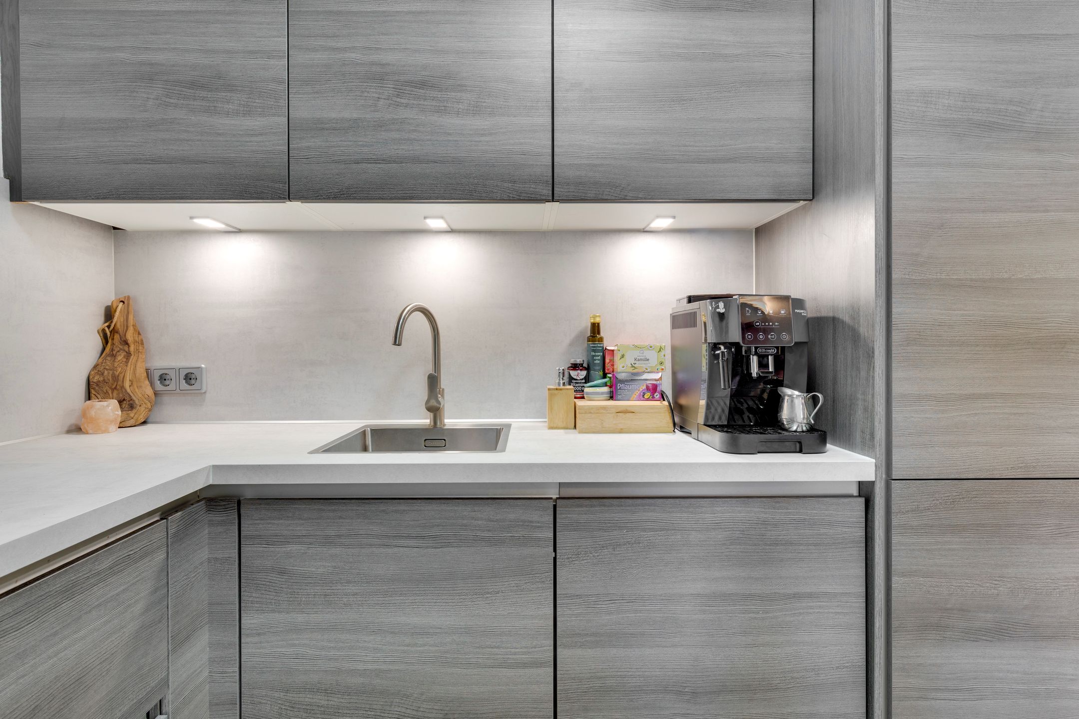 Foto 12 van Wieldersstraat 4