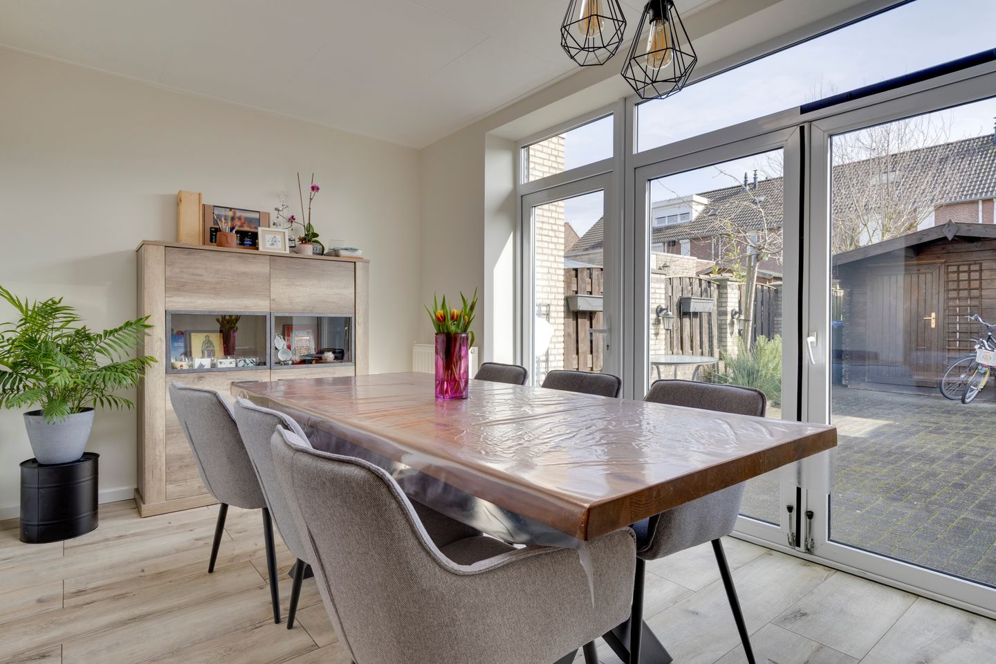 Foto 14 van Wieldersstraat 4