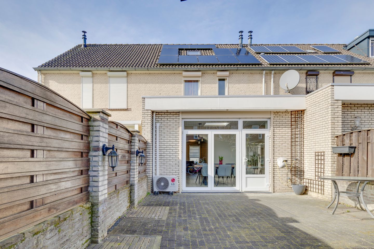 Foto 34 van Wieldersstraat 4